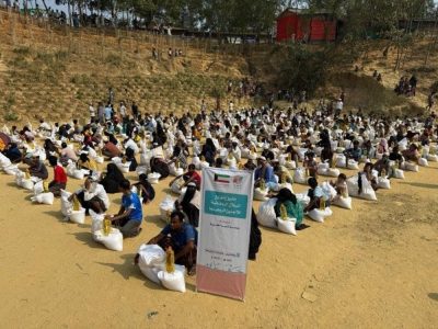 خفض "المساعدات الدولية" يجعل مخيمات الروهينجا في بنغلاديش تدخل "صراع" مع "الجوع" 5 خفض "المساعدات الدولية" يجعل مخيمات الروهينجا في بنغلاديش تدخل "صراع" مع "الجوع"