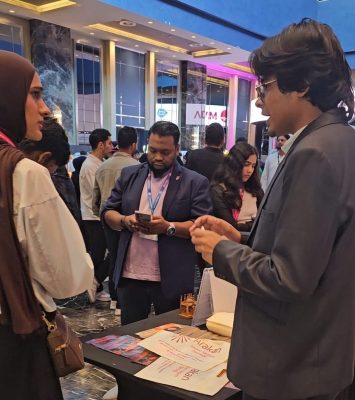 "أراكان الإنسانية" تروج لقضية الروهينجا في القمة العالمية للمحتوى الإسلامي بإسطنبول 2 جناح جمعية أراكان الإنسانية للتعريف بقضية الروهينجا خلال القمة العالمية للمحتوى الإسلامي بإسطنبول (صورة: ANA)