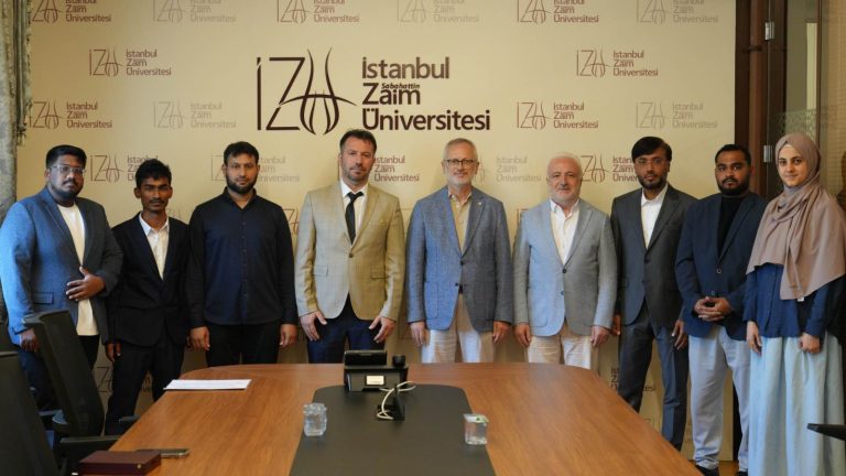 "أراكان الانسانية" وجامعة إسطنبول صباح الدين زعيم توقعان مذكرة تفاهم في مجالي التعليم والعمل الإنساني
