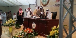 خالد الفيصل : 115 ألف مستفيد من تصحيح أوضاع الجالية البرماوية
