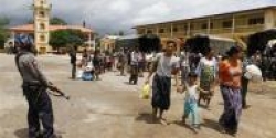 دوريات للجيش في ميانمار بعد أعمال عنف والمسلمون يختبئون
