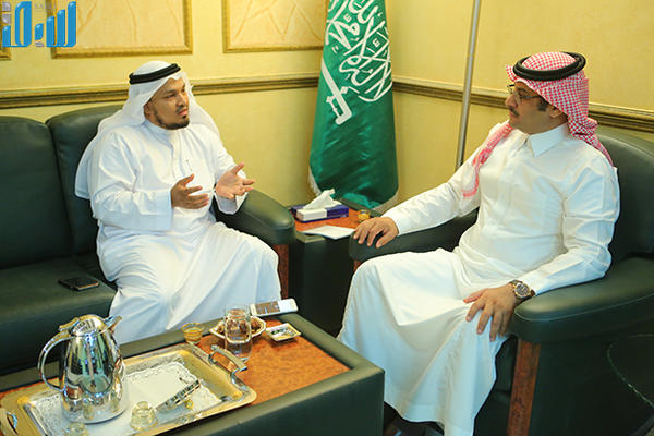 "عطا الله" لـ"سبق": لا أنسى الأب الذي قتل المهربون ولديه​ بـ"الجوال".. والفتاة التي أبكت العالم
