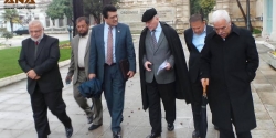 وقار الدين يلتقي بأوغلو في تركيا
