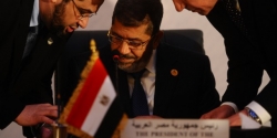 مرسي يدعو الأمم المتحدة لمعاملة الروهينجا بـ"مكيال واحد"
