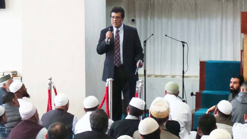مدير اتحاد ( ARU) يوجه نداء للمسلمين في لندن لنصرة مسلمي الروهنجيا